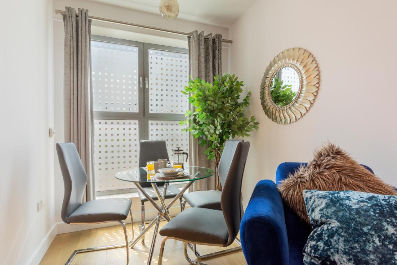 1 Bed Apartment - Redhill Central, Surrey, Gatwick #2 Zewnętrze zdjęcie