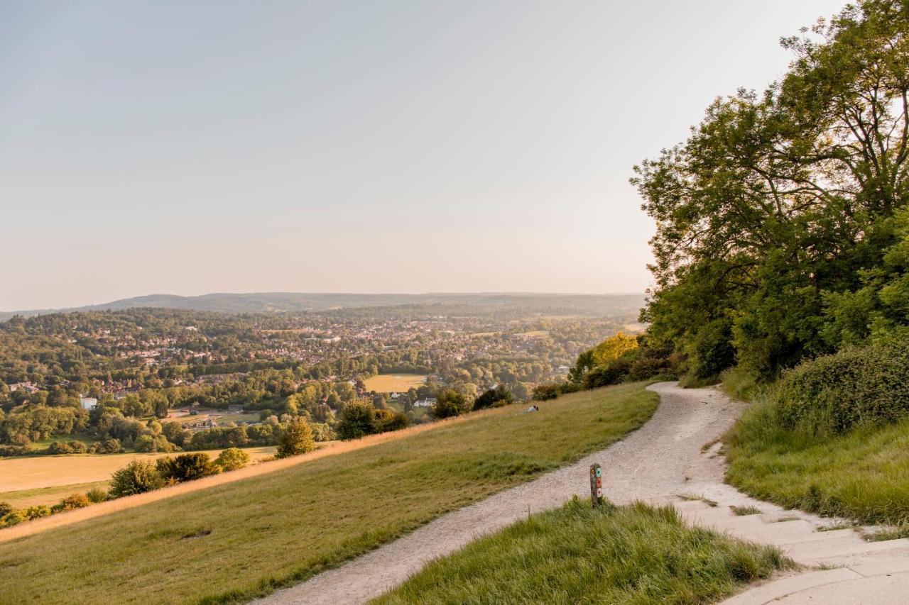 1 Bed Apartment - Redhill Central, Surrey, Gatwick #2 Zewnętrze zdjęcie